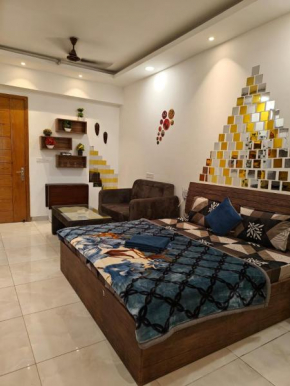 Nirvana Home Stay Couple Friendly
